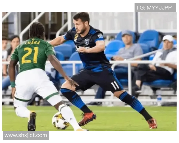 美职联洛杉矶银河对决劲敌赛季精彩瞬间回顾与分析